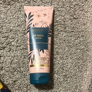 Bath & Body Works Sunrise Woods Body Cream - Pink and Gold